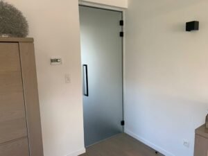 Menuiserie porte en verre